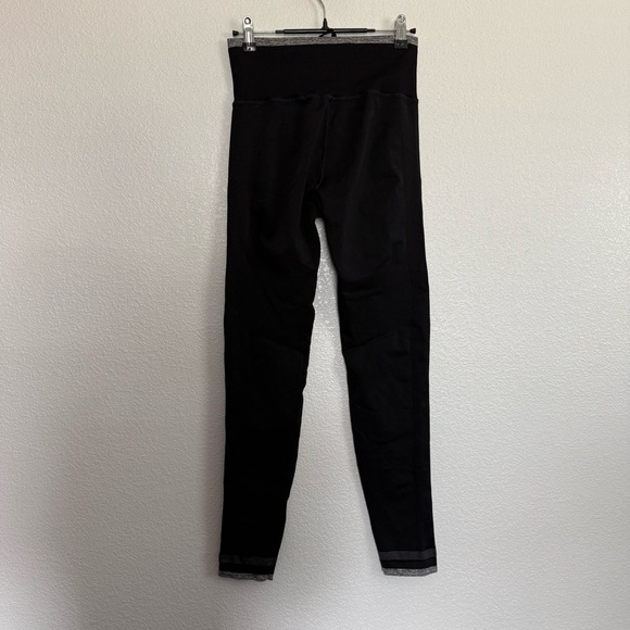 Athleta Black Full Length Leggings Medium - Picture 4 of 6